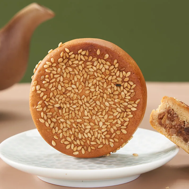 Пирожок со свежим мясом